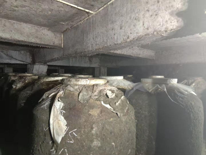 醬香型和醬香型哪個好?如何分辨兩種白酒之間的差異? 醬香型和醬香型哪個好?如何分辨兩種白酒之間的差異?